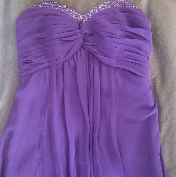 Purple David's Bridal Prom Dress Size 5 - Picture 3 of 4